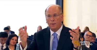 BlackRock achète $900M en Bitcoin, booster Avril 2026 $80K chances