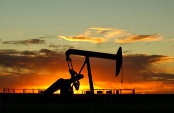 US-Aktien stabilisieren sich, da die Ölpreise auf Optimismus der Friedensgespräche fallen
