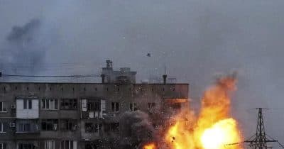 Russland verstärkt Angriff auf ukrainische Verteidigung in Donbass Festung