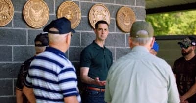 L'escalade entre les États-Unis et l'Iran efface 80 milliards de dollars des marchés cryptographiques alors que le sénateur Cotton pousse à plus de grèves